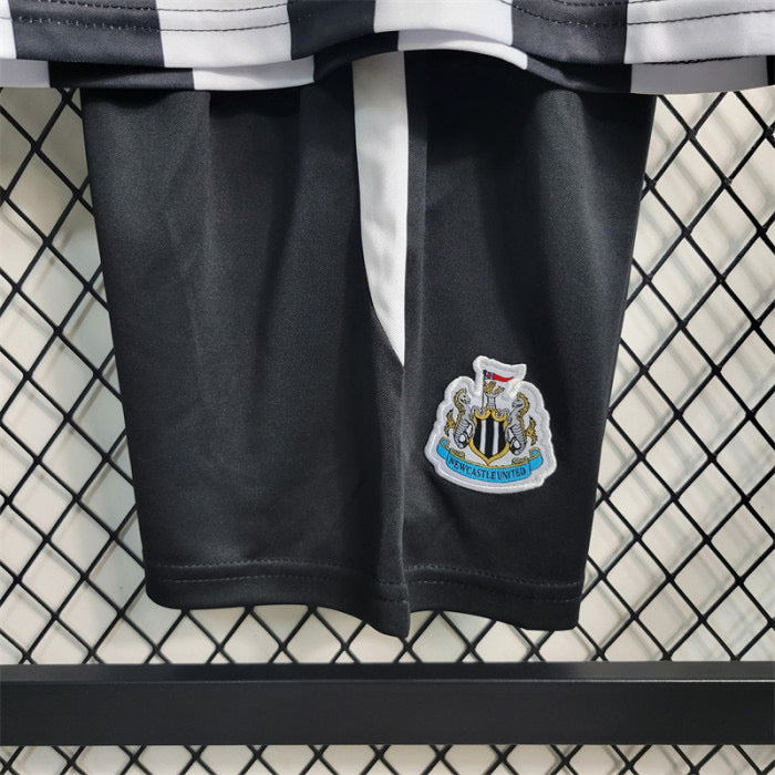 Newcastle Hemmatröja Barnstorlek 2023/24