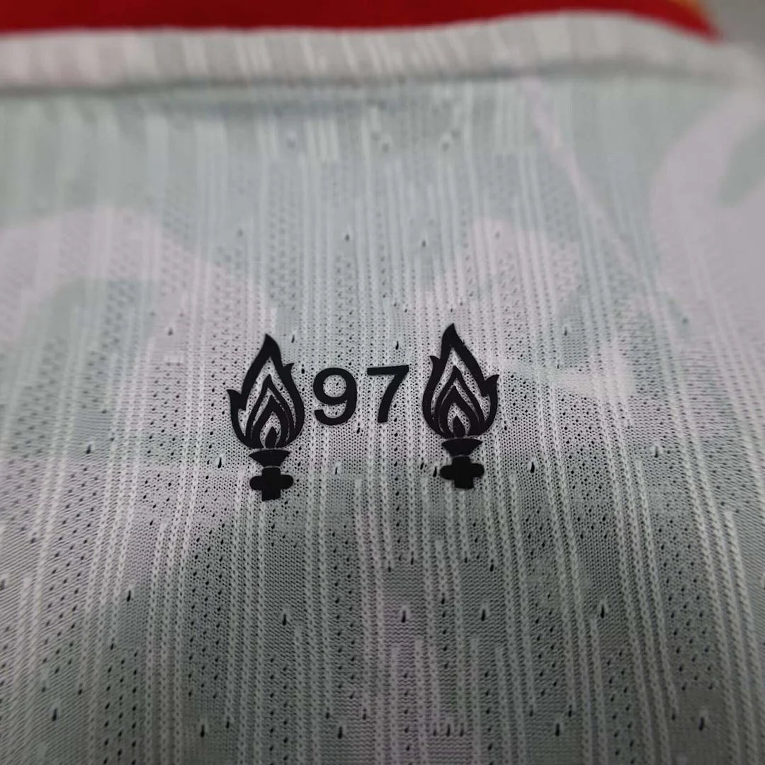 Liverpool Tredje Bortatröja Authentic 2024/25